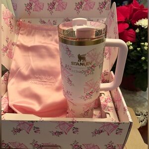 Love Shack Fancy’s Stanley 40oz Tumbler Rosa Beaux Pink